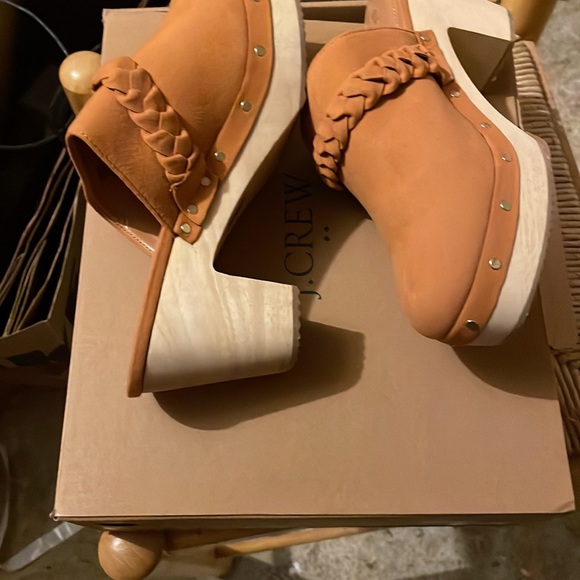 J. Crew clogs size 6 suede tan new! - Picture 2 of 4
